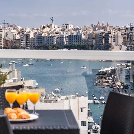 Bnbnova - Private Penthouse With Terrace Spinola Bay Apartment